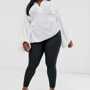 ASOS Design Curve plunge top and tie waist. 😍😍